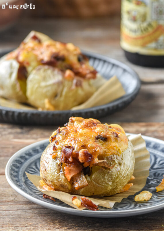 Patatas rellenas con bacon y champiñones