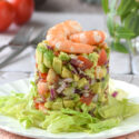Tartar de aguacate con gambas