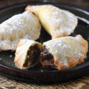 Empanadillas rellenas de crema de chocolate {con y sin gluten}