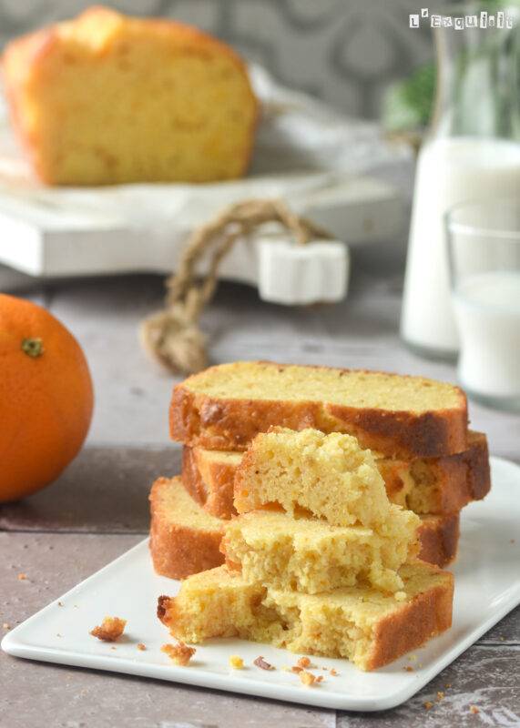 Bizcocho de naranja con queso quark