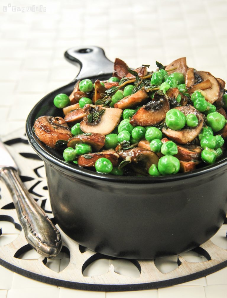 Champiñones con guisantes