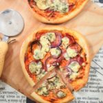 Pizza con bacon, cebolla y gorgonzola {con y sin gluten}